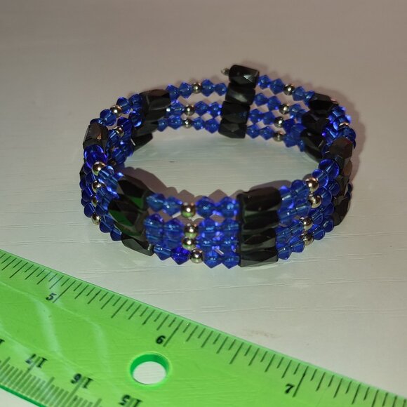 Deep Blue Magnetic Bracelet or Necklace Cobalt Vintage Wear as You Want - Picture 5 of 7